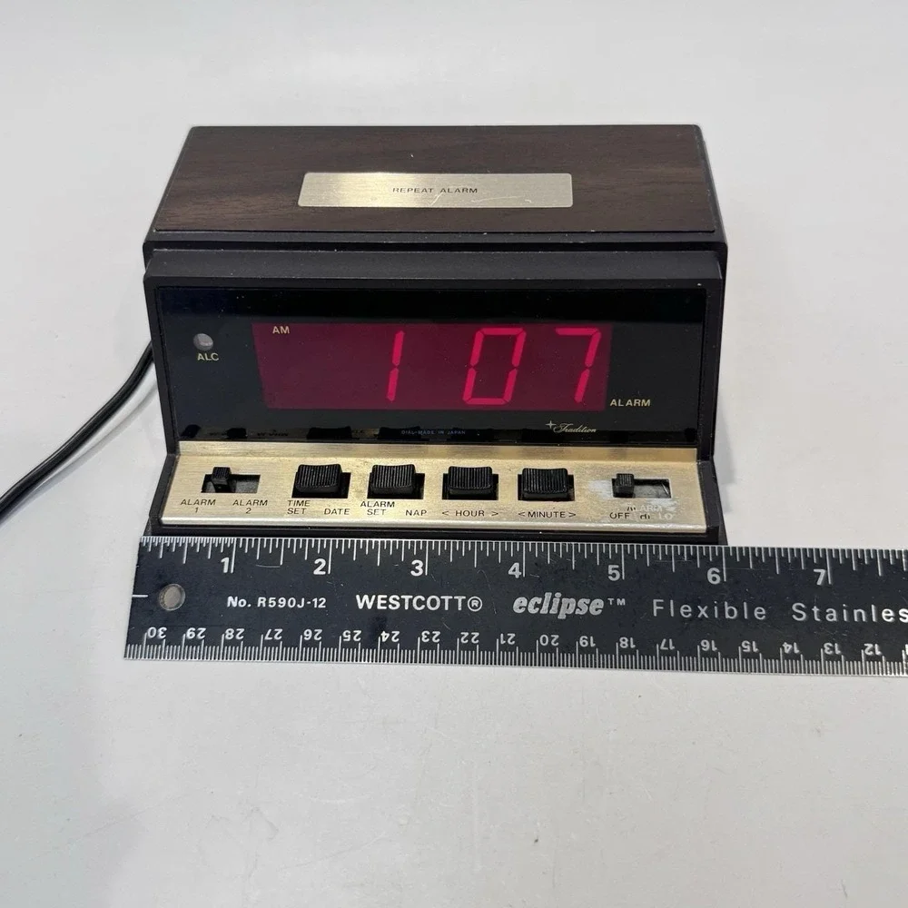 Vintage Sears Roebuck Tradition Alarm Clock Faux Woodgrain Model 47176 Hong Kong